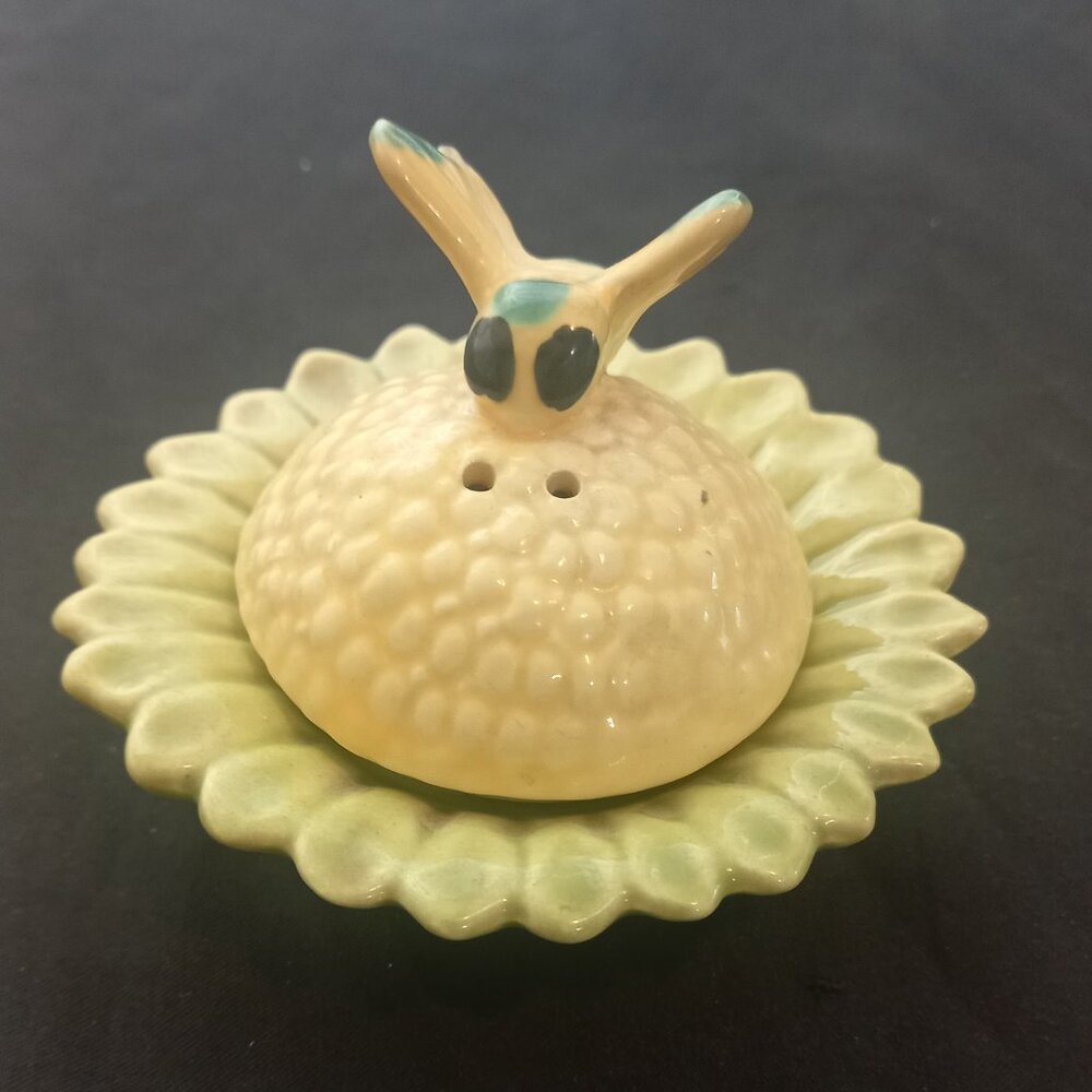 Bee & Flower Vintage Salt & Pepper Shakers